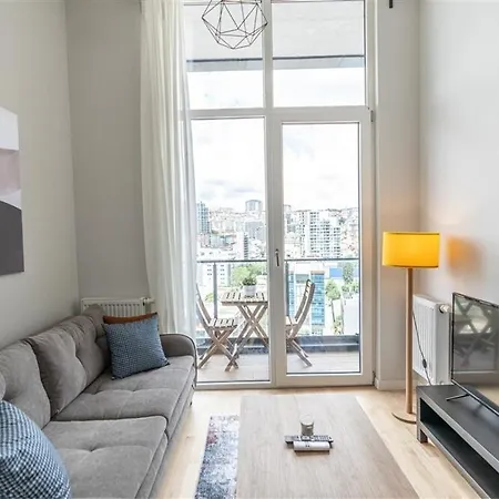 Luxury & Comfort Combined - Near Airport Metro Διαμέρισμα